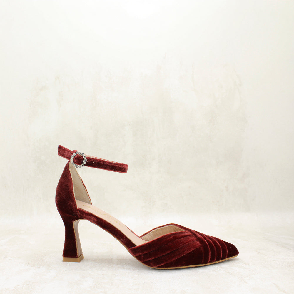 SERENA 7 VELVET GARNET
