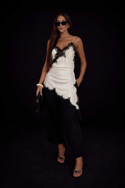 Top satinado detalle lencero Luisa